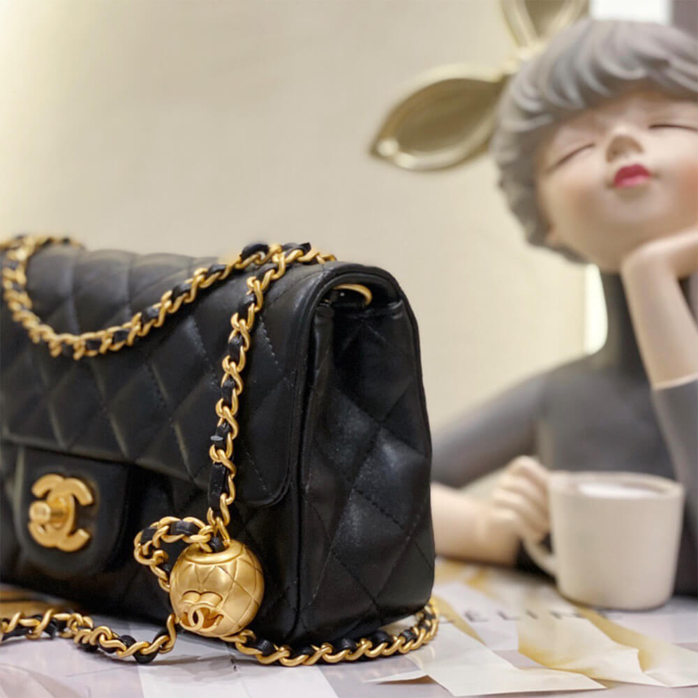 Ch**el Pearl Crush Mini Flap