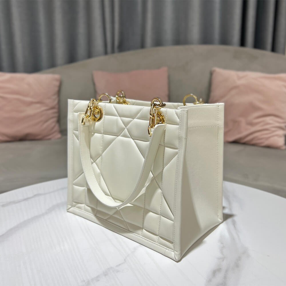 SMALL D10r ESSENTIAL TOTE BAG