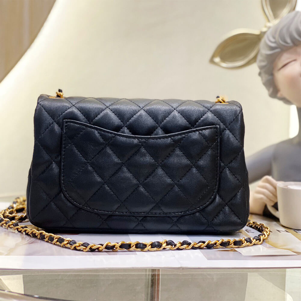 Ch**el Pearl Crush Mini Flap