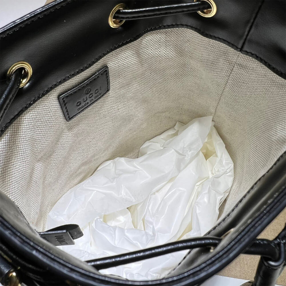 GG Matelassé bucket bag