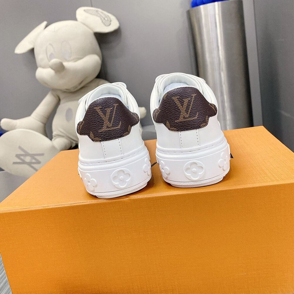 TIME OUT SNEAKER