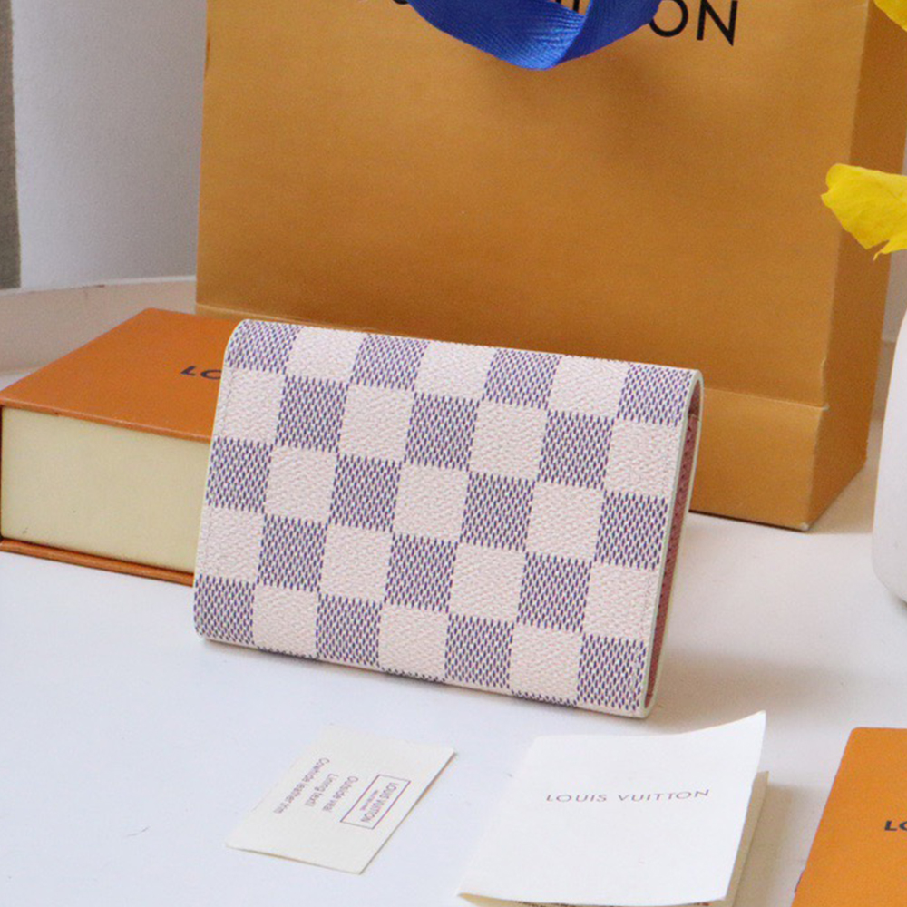 L0vis Vvtt0n Zippy zip wallet