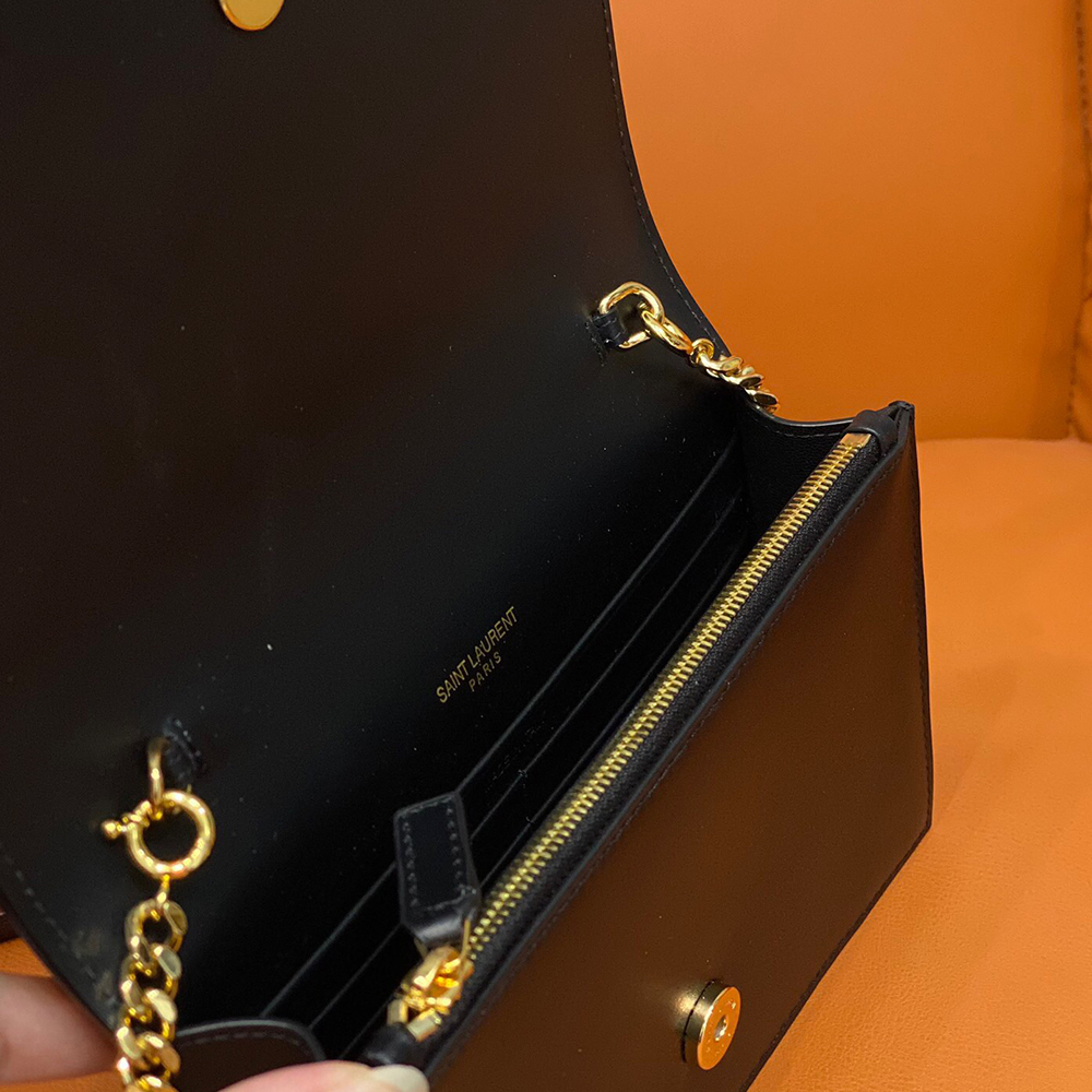 Sa1nt Lau*nt BLACK ‘KATE’ SHOULDER BAG