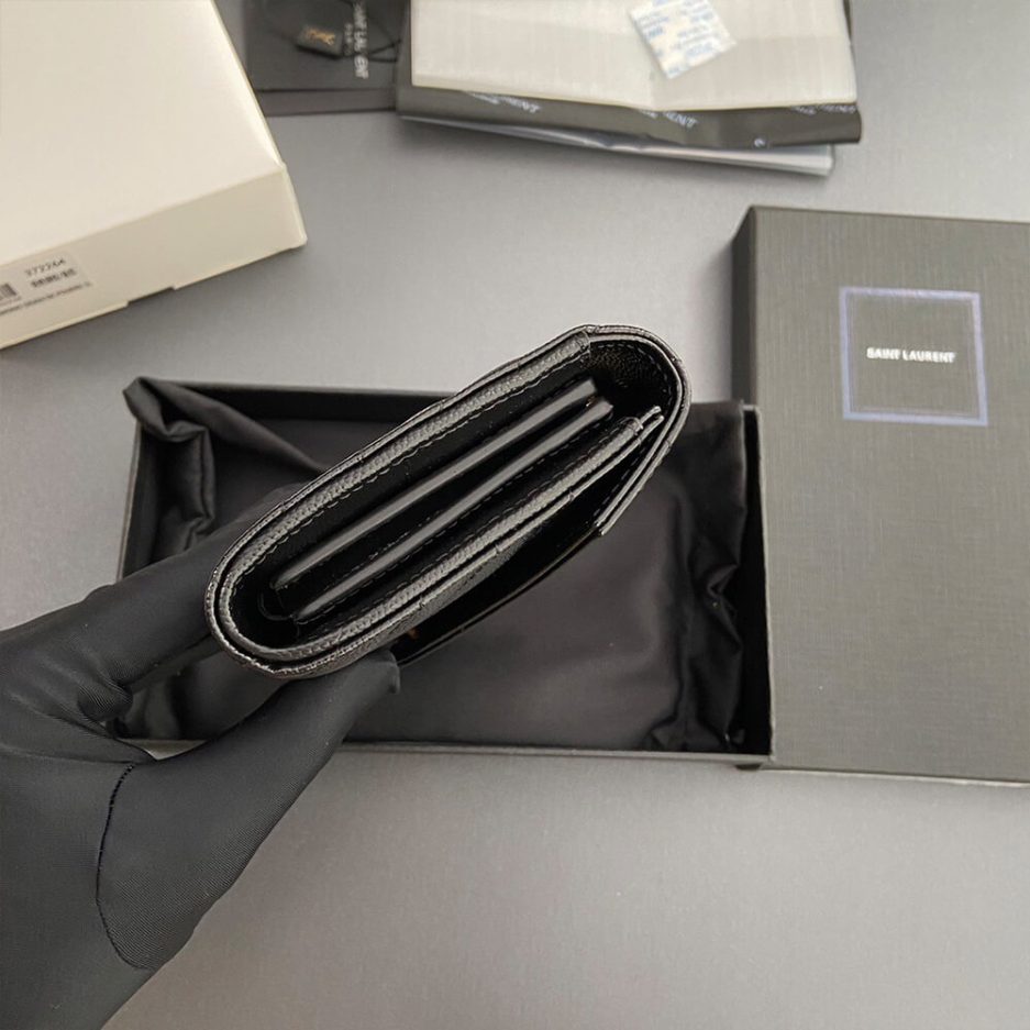 Y51 CASSANDRE MATELASSÉ LARGE FLAP WALLET IN GRAIN DE POUDRE LEATHER