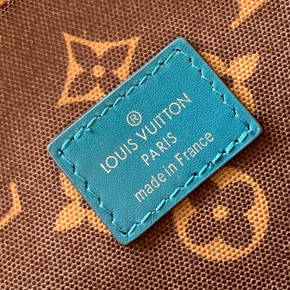 LV Avenue Slingbag