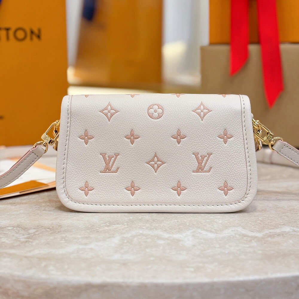 LV Nano Diane