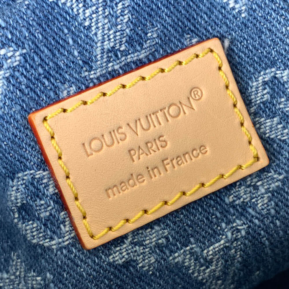 LV Pochette Valley