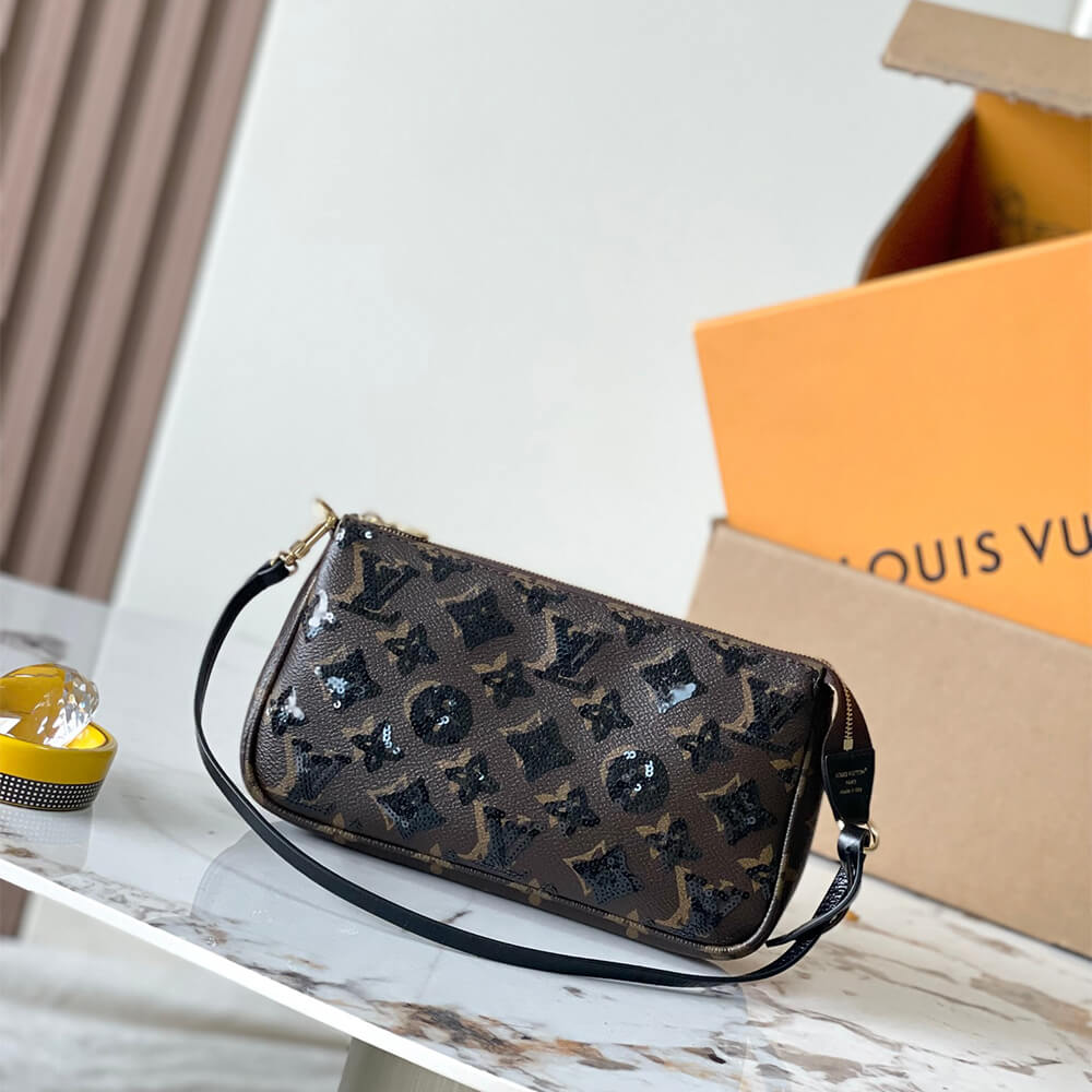 LV Pochette Accessoires