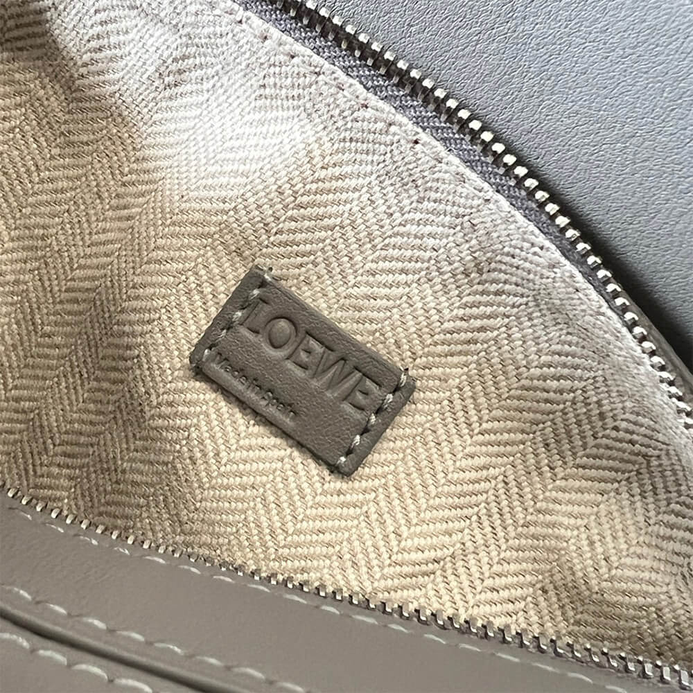 L0ew* Mini Puzzle bag