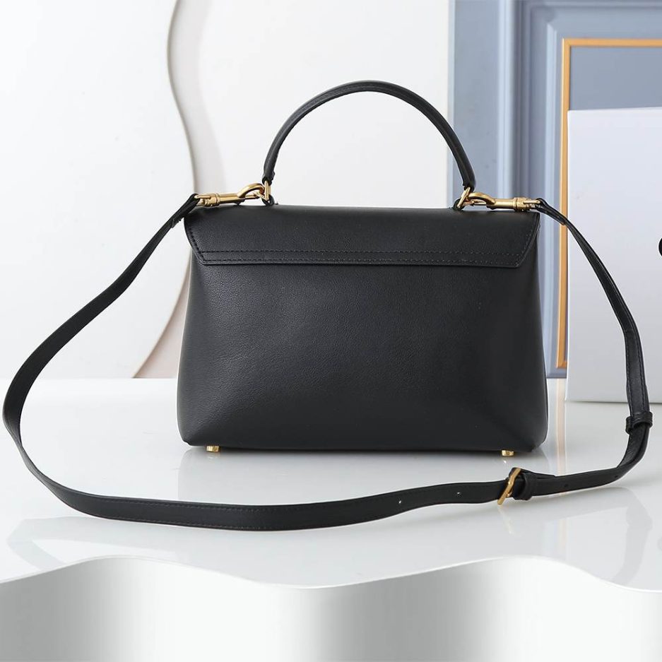Ce1i*e MEDIUM NINO BAG IN S*pPLE GRAINED CALFSKIN(HIGH-END GRADE)