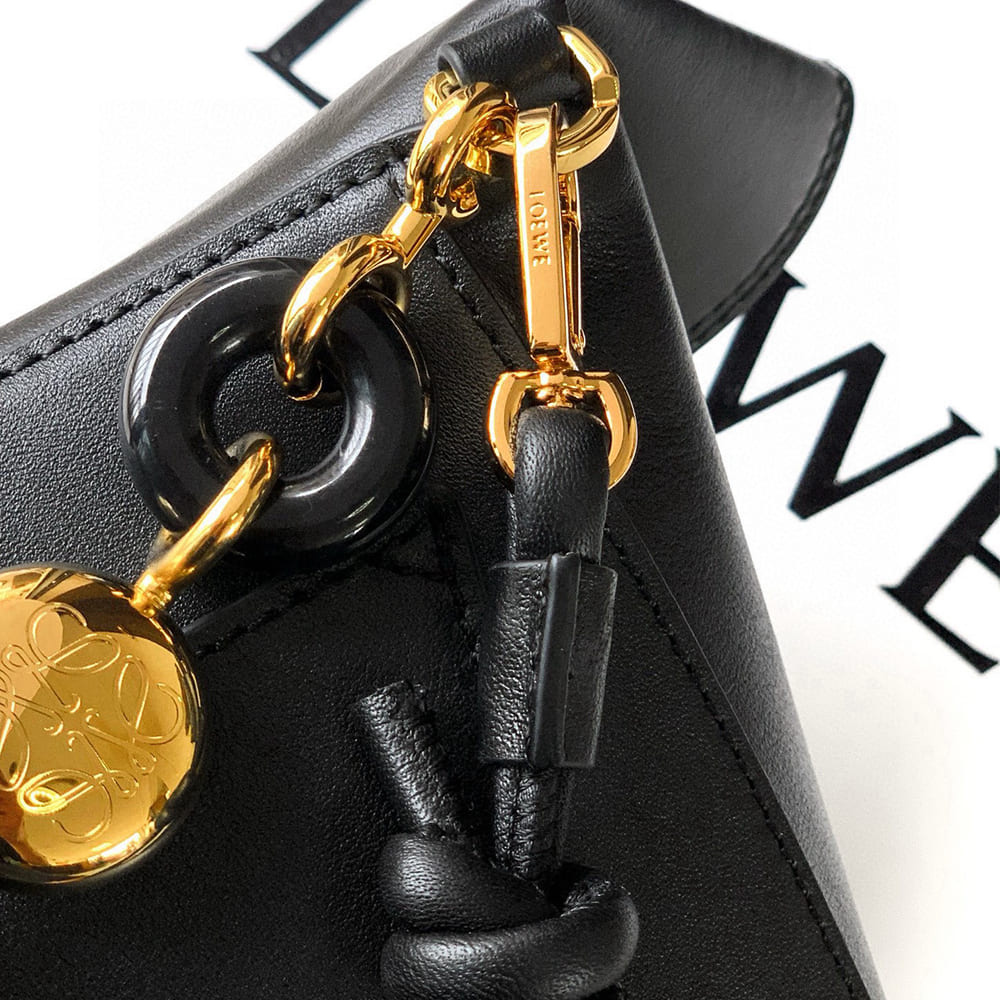 L0ew* Medium Ola bag in smooth calfskin(HIGH-END GRADE)