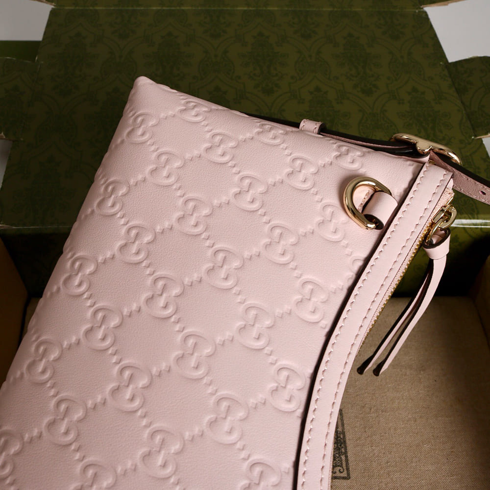 Gvc*1 GG Emblem small shoulder bag